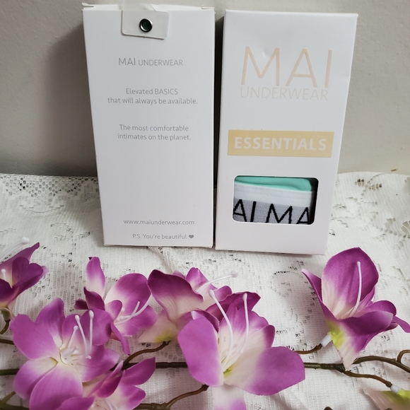 Mai Underwear 4pc/pack + a free active top - Picture 5 of 7